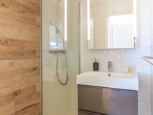 Villa Rayol-Canadel-sur-Mer, 2 bedrooms, 6 persons - photo_1011823244494