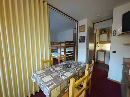 Studio Valmorel, studio flat, 4 persons - photo_13775342526