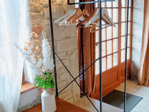 Gîte Marigny-lès-Reullée, 6 pièces, 15 personnes - photo_1011695313135