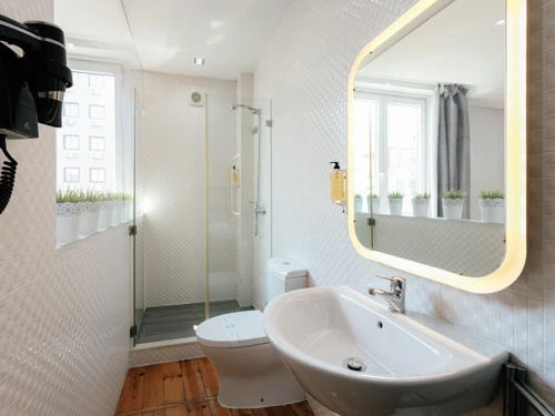 Apartment Porto, 4 bedrooms, 12 persons - photo_1011874865564