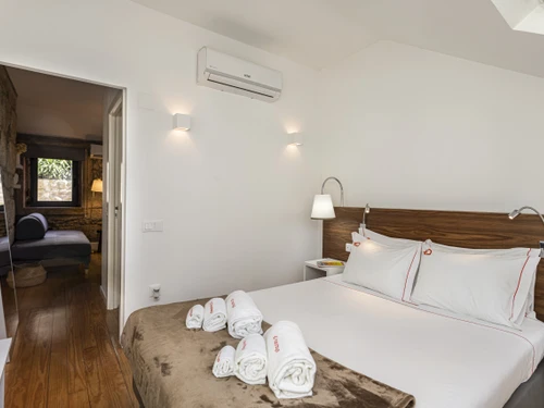 Apartment Oporto, 1 bedroom, 3 persons - photo_1011780712257