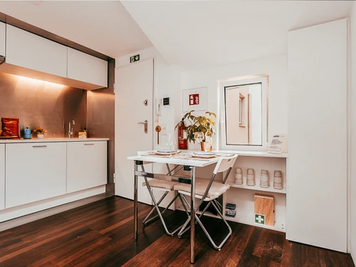 Apartment Lisbon, 1 bedroom, 2 persons - photo_1011865313771