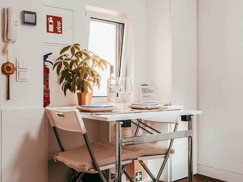 Apartment Lisbon, 1 bedroom, 2 persons - photo_1011865313771