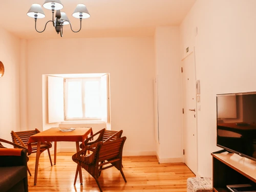 Apartment Lisbon, 1 bedroom, 4 persons - photo_1011903867401