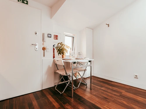 Apartment Lisbon, 1 bedroom, 2 persons - photo_1011903867836