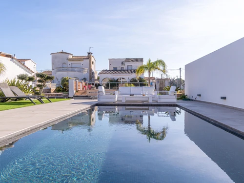 Villa Empuriabrava, 4 bedrooms, 8 persons - photo_1012056771440