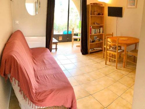 Apartment Bormes-les-Mimosas, 1 bedroom, 5 persons - photo_1011454607088