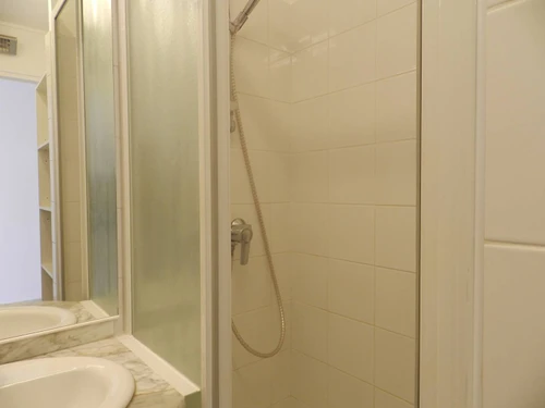 Apartment Bormes-les-Mimosas, 1 bedroom, 4 persons - photo_1012058207870