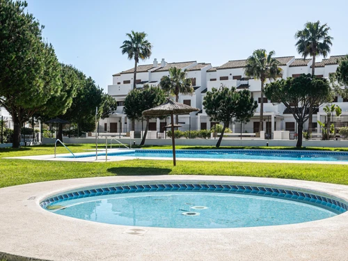 Apartment Chiclana de la Frontera, 2 bedrooms, 4 persons - photo_1011776469103