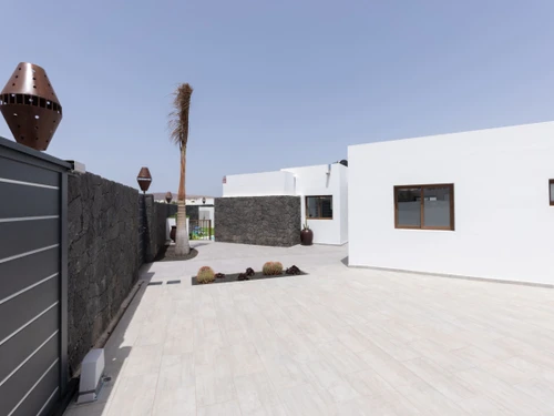 Villa Tías, 3 Schlafzimmer, 6 Personen - photo_1012060982739