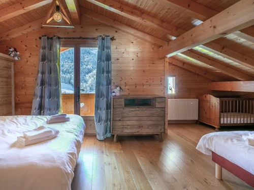 Chalet La Clusaz, 4 bedrooms, 13 persons - photo_15021862136