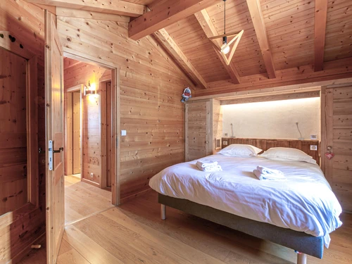 Chalet La Clusaz, 4 bedrooms, 13 persons - photo_15021862136