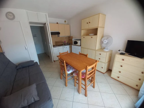 Studio Bormes-les-Mimosas, studio flat, 4 persons - photo_1012064483964