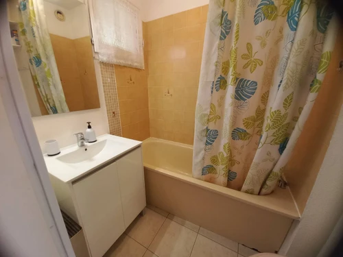 Studio Bormes-les-Mimosas, studio flat, 4 persons - photo_1012064483964