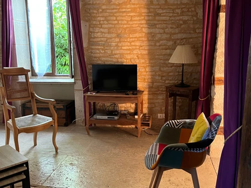 Gîte Bierry-les-Belles-Fontaines, 4 pièces, 8 personnes - photo_1011719146882