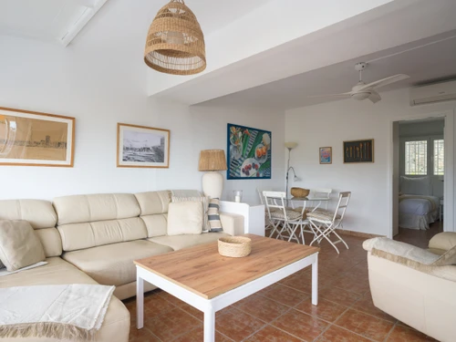 Bungalow San Bartolomé de Tirajana, 2 Schlafzimmer, 4 Personen - photo_1012015012044