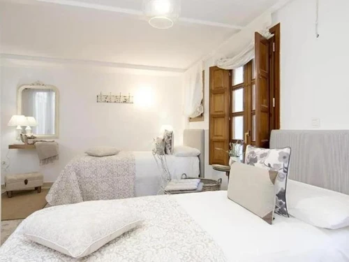 Apartment Granada, 2 bedrooms, 7 persons - photo_1011753692172