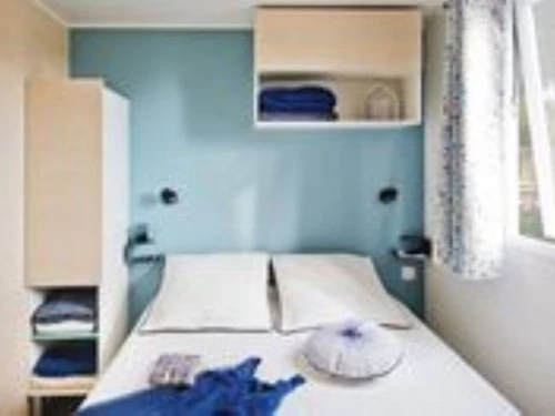 Camping Roquebrune-sur-Argens, 2 bedrooms, 4 persons - photo_1012068378419