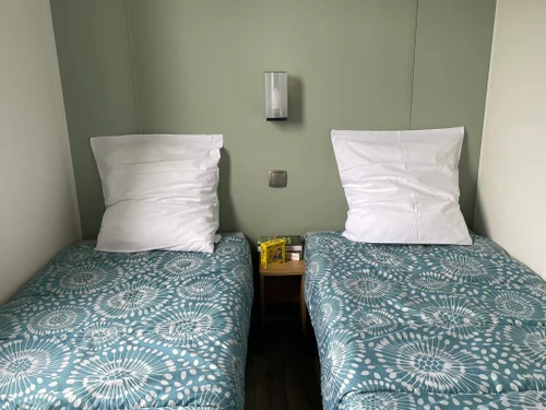 Camping Saint-Pierre-d'Oléron, 3 bedrooms, 5 persons - photo_1012068378988