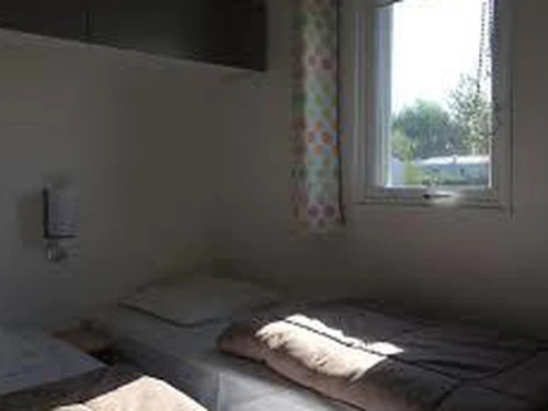 Camping Luynes, 3 bedrooms, 6 persons - photo_1012068382198