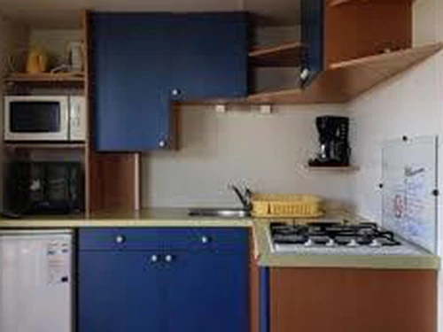 Camping Luynes, 2 bedrooms, 2 persons - photo_1012068399304