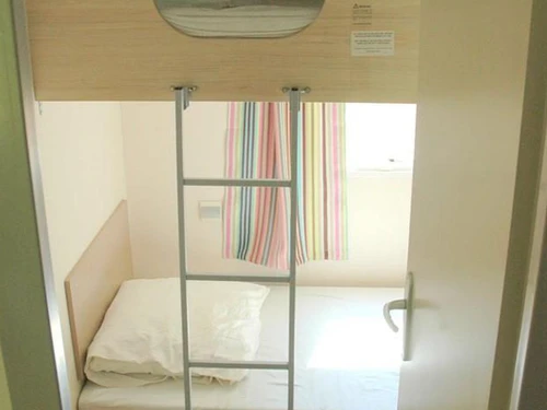 Camping Luynes, 3 bedrooms, 7 persons - photo_1012068405221