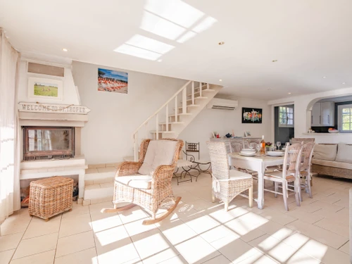 Villa Grimaud, 4 bedrooms, 8 persons - photo_1012071120070