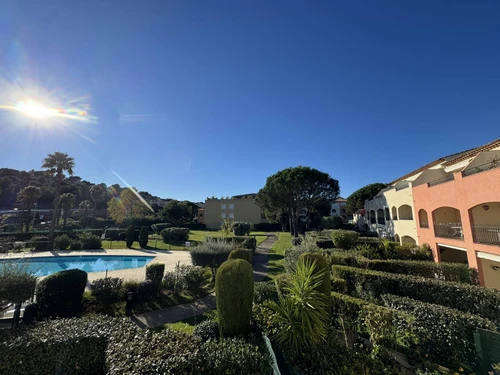 Apartment Cavalaire-sur-Mer, 2 bedrooms, 4 persons - photo_1011990281222