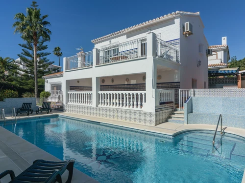 Villa Chilches Costa, 4 bedrooms, 10 persons - photo_1012072089779