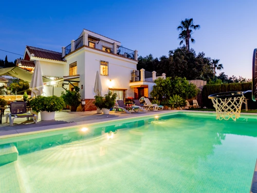 Villa Alhaurín de la Torre, 5 dormitorios, 10 personas - photo_1012072105375