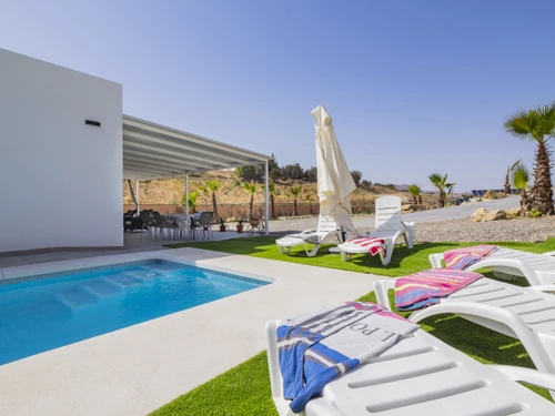 Villa Cártama, 2 bedrooms, 6 persons - photo_1012072150678