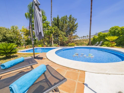 Casa Alhaurín de la Torre, 5 dormitorios, 10 personas - photo_1012072151345