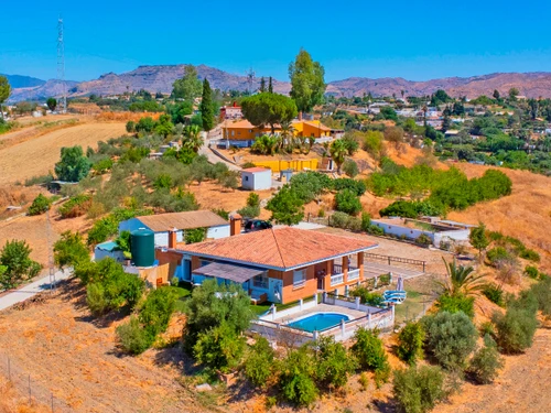 Villa Cártama, 3 bedrooms, 10 persons - photo_1012072164828