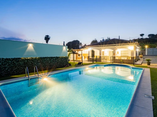 Villa Cártama, 5 bedrooms, 12 persons - photo_1012072167078