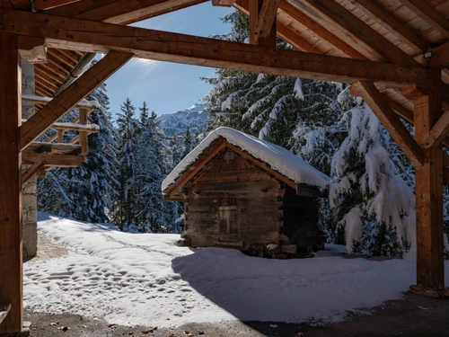 Chalet Les Allues, 7 bedrooms, 14 persons - photo_1011975205553