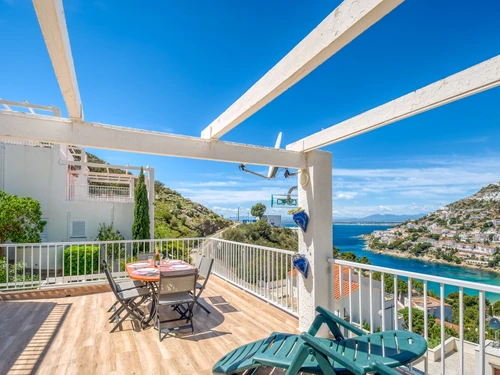 Apartment Roses, 2 bedrooms, 4 persons - photo_1012078406542