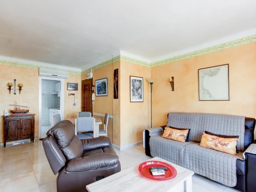 Ferienwohnung Roses, 2 Schlafzimmer, 4 Personen - photo_1012078413346