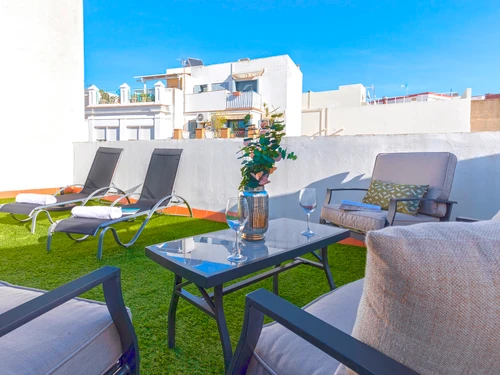 Apartment Sevilla, 2 bedrooms, 4 persons - photo_1012078660823