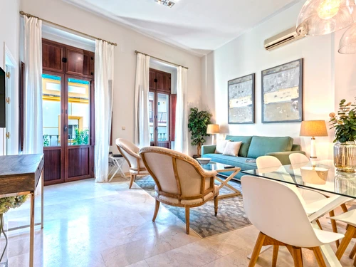 Apartment Sevilla, 2 bedrooms, 4 persons - photo_1012078660823