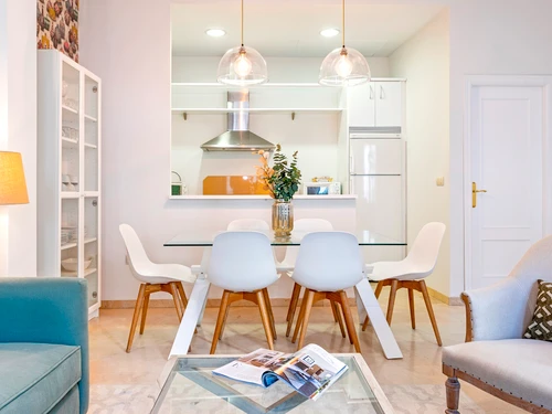Apartment Sevilla, 2 bedrooms, 4 persons - photo_1012078660823