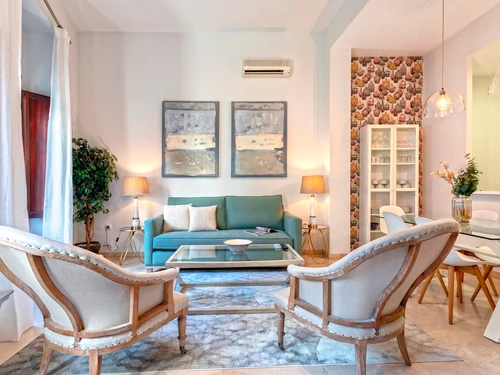 Apartment Sevilla, 2 bedrooms, 4 persons - photo_1012078660823