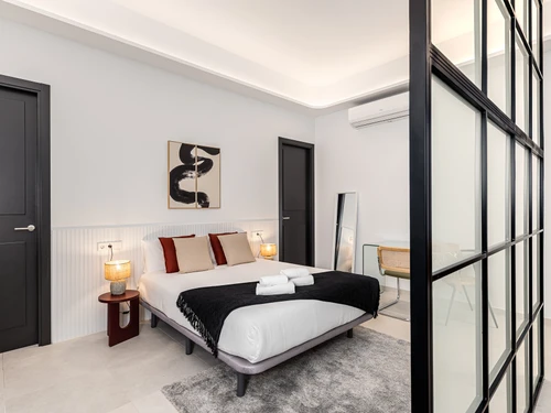 Apartment Madrid, 1 bedroom, 2 persons - photo_1012078691260