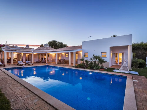 Villa Albufeira, 3 Schlafzimmer, 6 Personen - photo_1011874831096