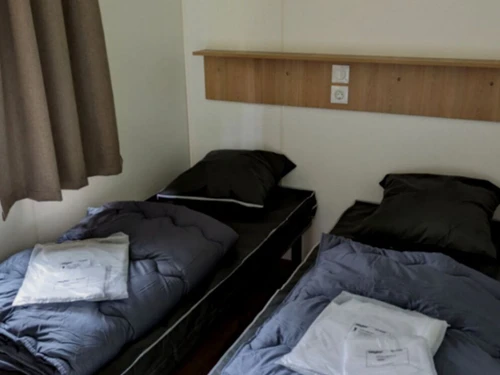 Camping Tournon-sur-Rhône, 3 pièces, 4 personnes - photo_1012078842439