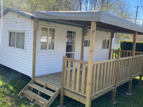 Camping Vic-sur-Cère, 4 pièces, 5 personnes - photo_1012078843639