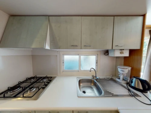 Camping Vic-sur-Cère, 4 pièces, 5 personnes - photo_1012078843639