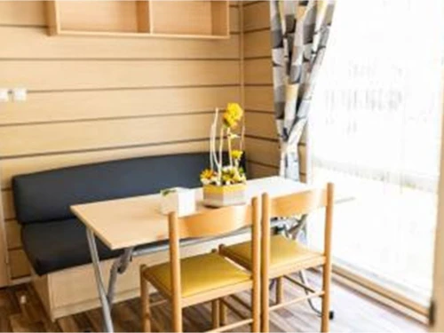 Camping Tournon-sur-Rhône, 3 pièces, 4 personnes - photo_1012078843806