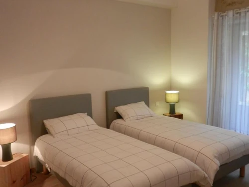 Gasthaus Saint-Martial-de-Nabirat, 4 Schlafzimmer, 8 Personen - photo_1012079010451