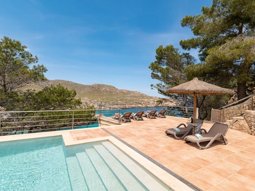 Villa Cala Sant Vicenç, 4 Schlafzimmer, 8 Personen - photo_1011874918077