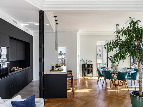 Apartment Madrid, 4 bedrooms, 8 persons - photo_1012081493750